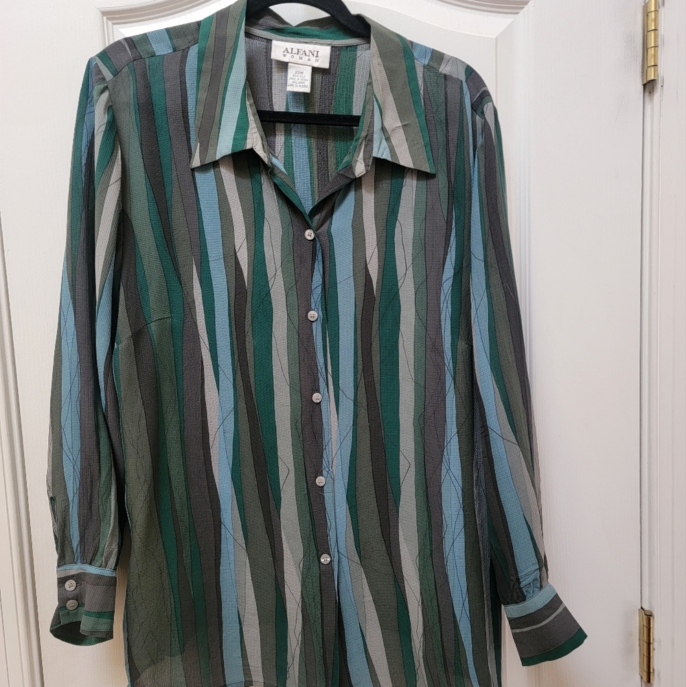 Alfani  Woman size 20W 100% silk long sleeve blouse